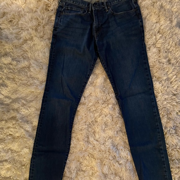 Gap - Picture 2 of 3